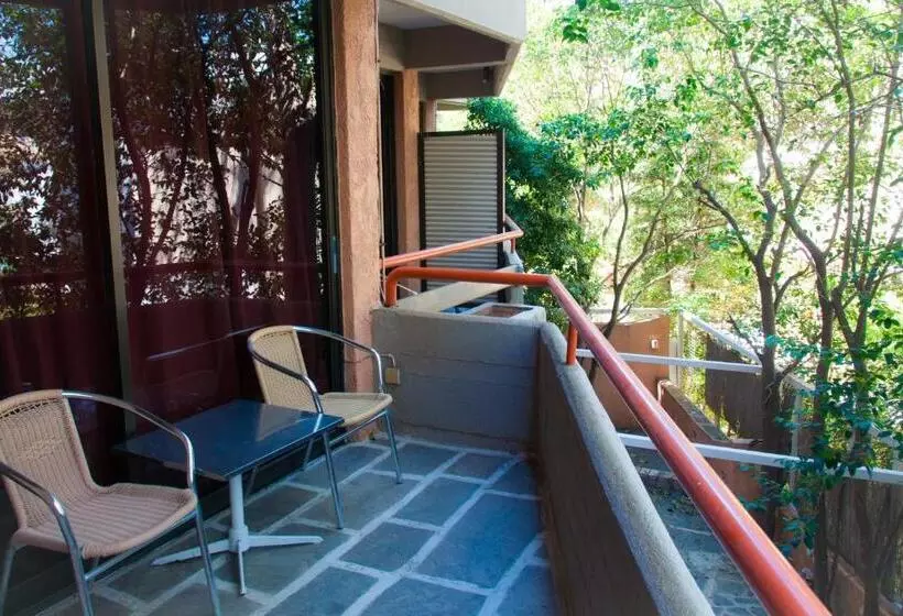 Apollonia Hotel Apartments