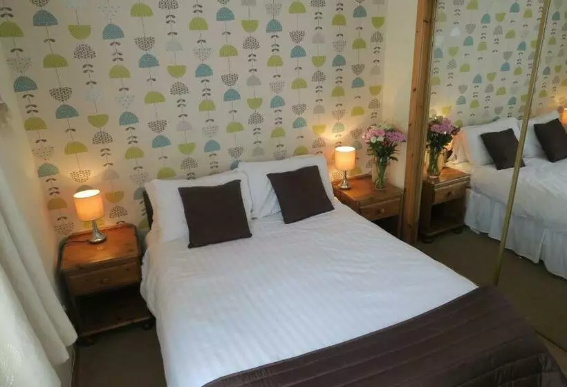 בית מלון כפרי Ben Loyal