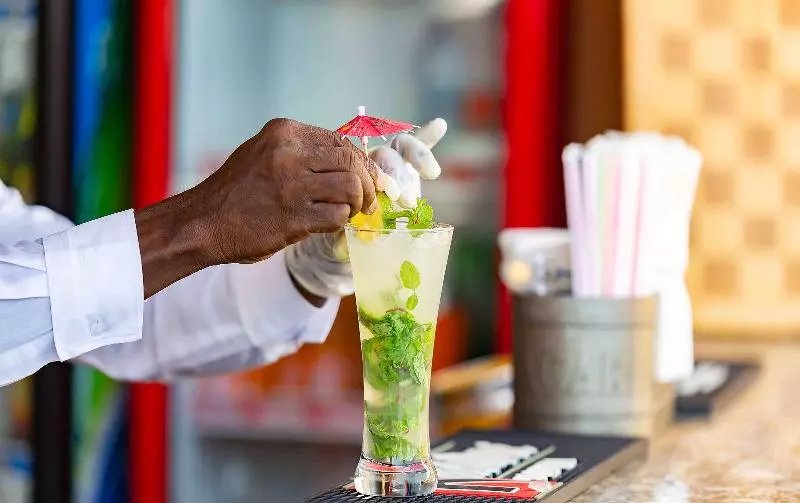 酒店 Golden Tulip Kumasi City