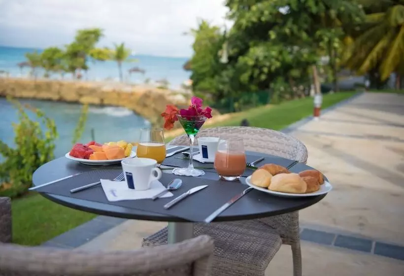 هتل Zenitude Hôtel Résidences Le Salako