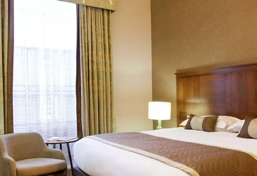 ホテル Mercure Salisbury White Hart