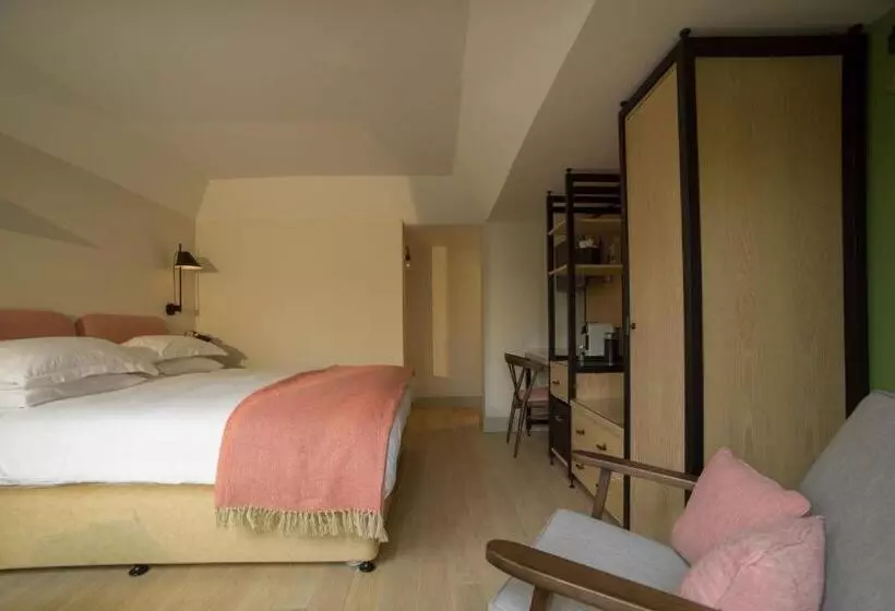 Отель Minster Mill