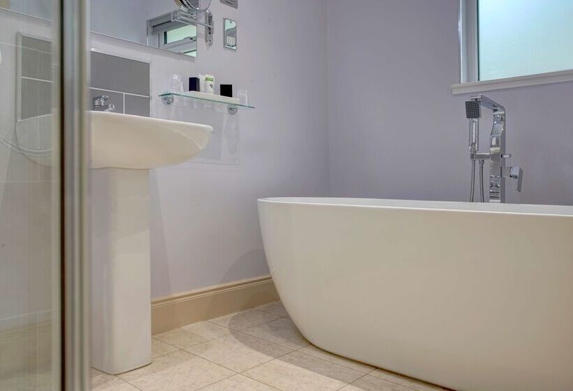 Philipburn Hotel, Bw Signature Collection