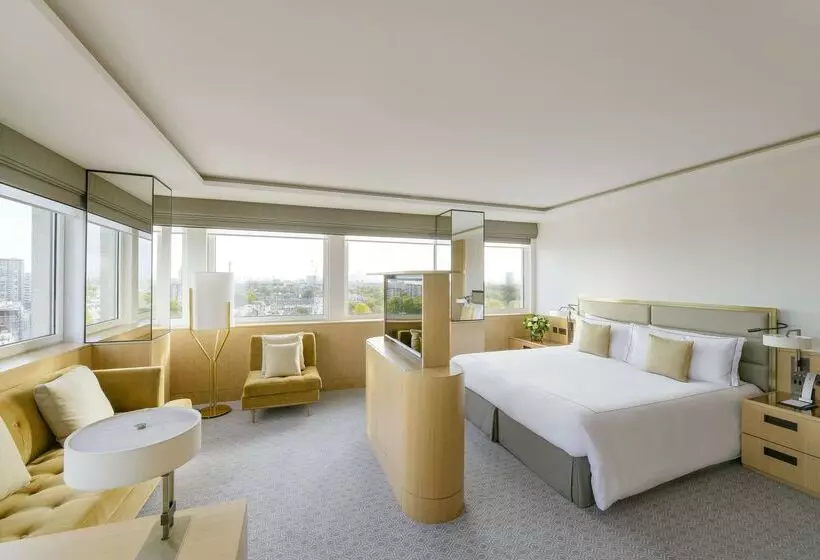 هتل Royal Lancaster London