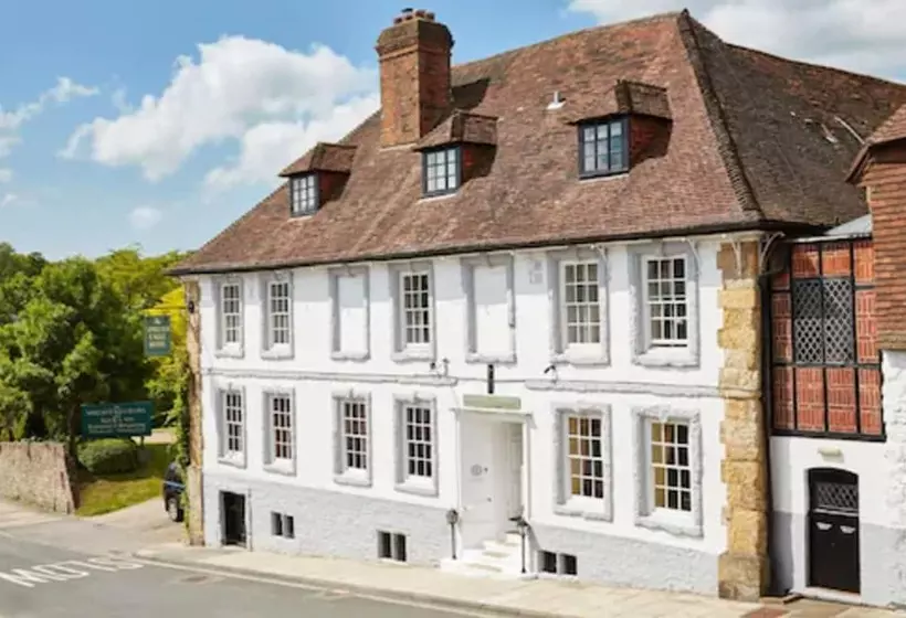 Spread Eagle Hotel And Spa