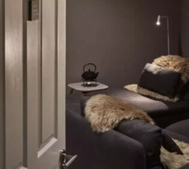 Spread Eagle Hotel And Spa