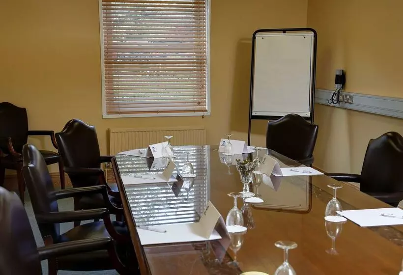 Swindon Blunsdon House Hotel, Bw Premier Collection