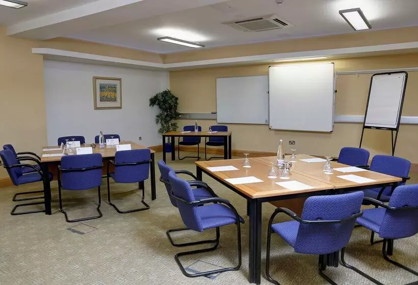 Swindon Blunsdon House Hotel, Bw Premier Collection