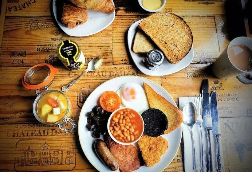 酒店 The Corner House