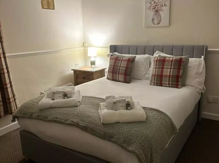 בית מלון כפרי The Kings Arms Inn