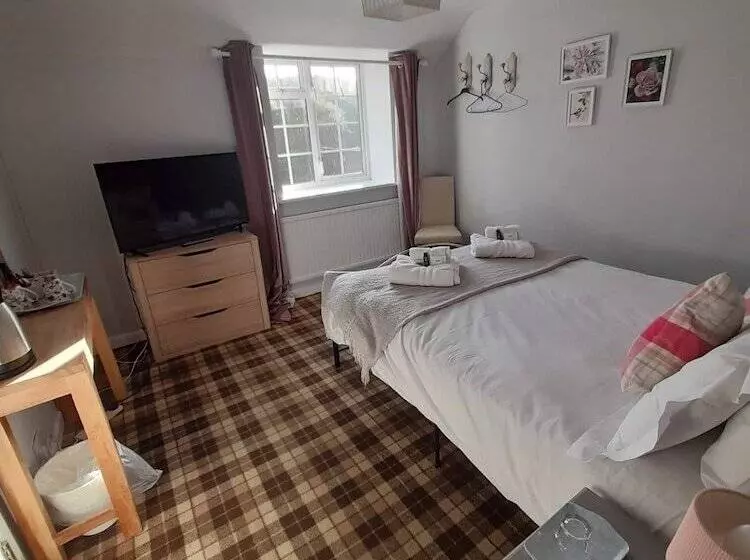 בית מלון כפרי The Kings Arms Inn