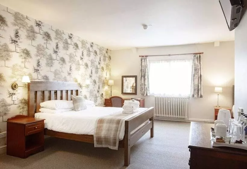 فندق The Old Bell   Warminster