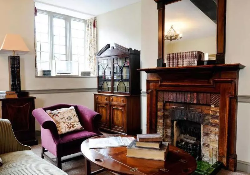 The Talbot Hotel, Oundle , Near Peterborough