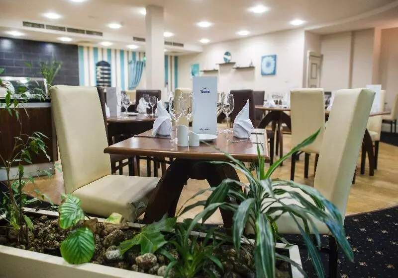 Hotel The Worcester Whitehouse