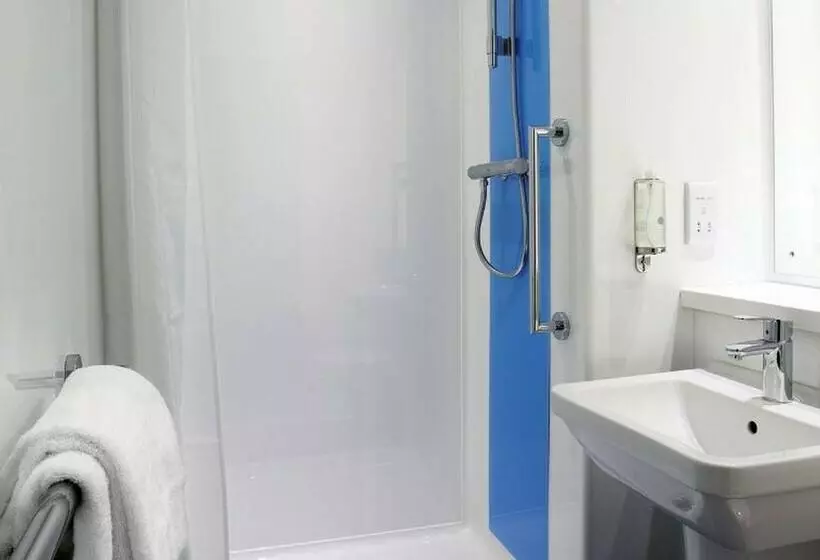 酒店 Travelodge London Covent Garden