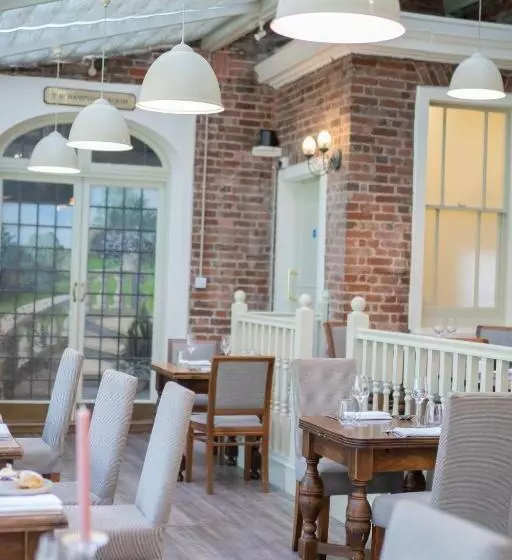 ホテル Winchester Royal