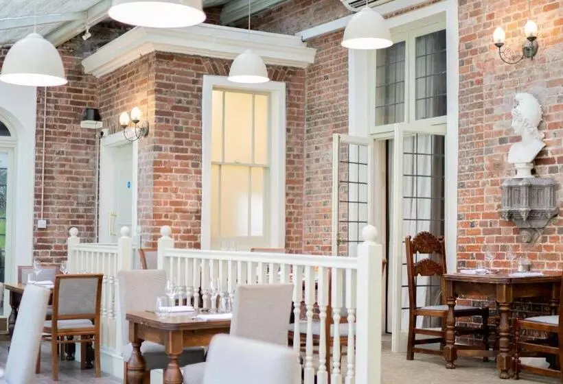 ホテル Winchester Royal