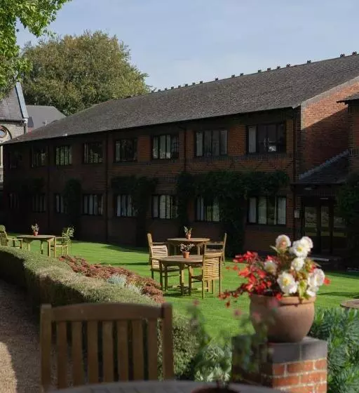 ホテル Winchester Royal