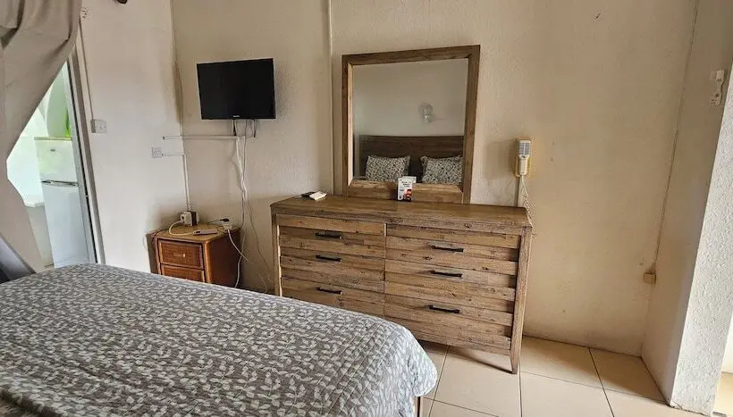 Wave Crest Suites
