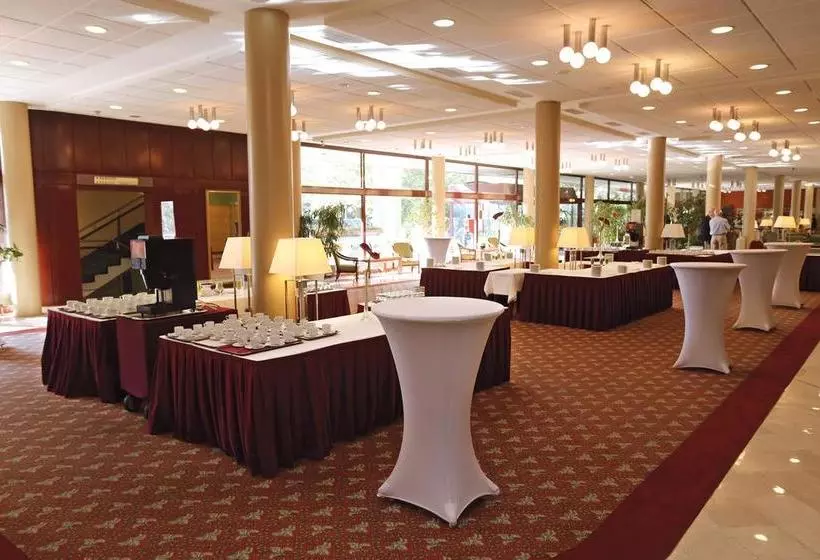 בית מלון כפרי Danubius  Flamenco