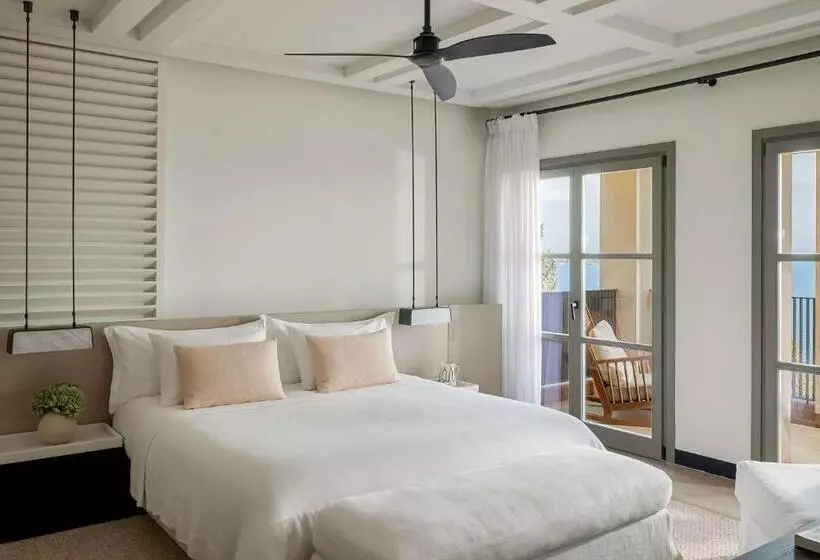 בית מלון כפרי Angsana Corfu Resort & Spa