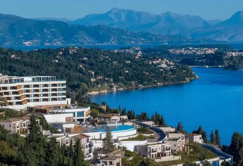 בית מלון כפרי Angsana Corfu Resort & Spa