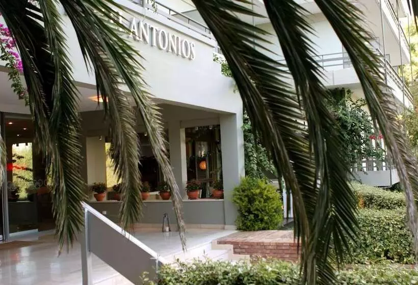 ホテル Antonios