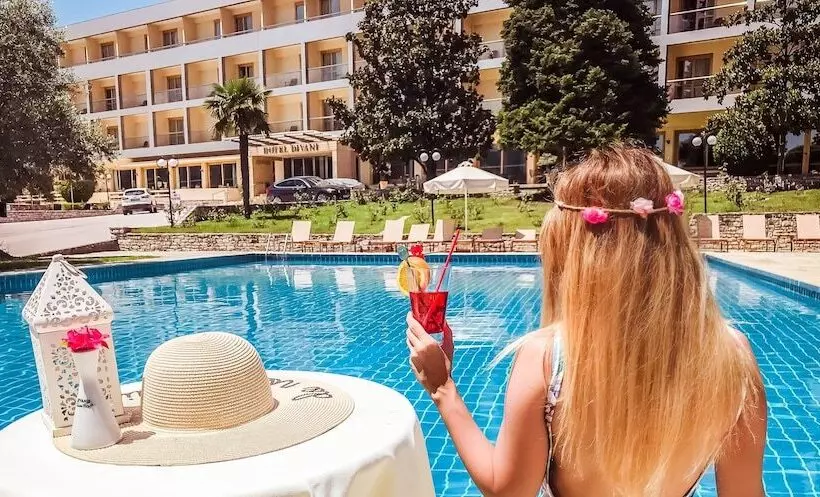 فندق Divani Meteora