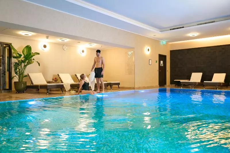 בית מלון כפרי Intercontinental Budapest, An Ihg