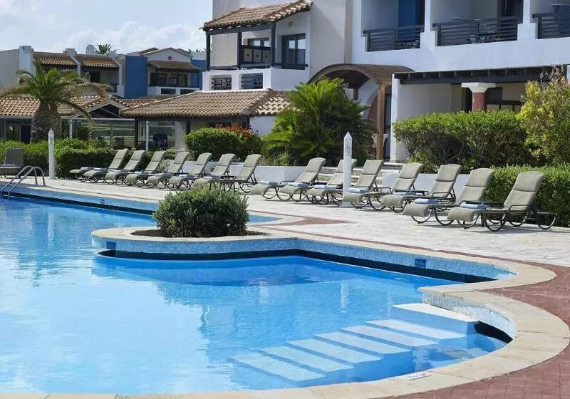 ホテル Knossos Royal Village