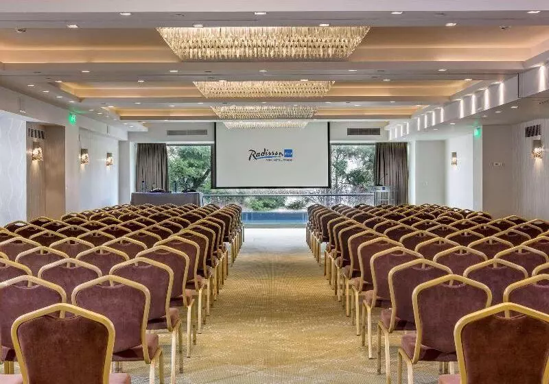 Radisson Blu Park Hotel Athens