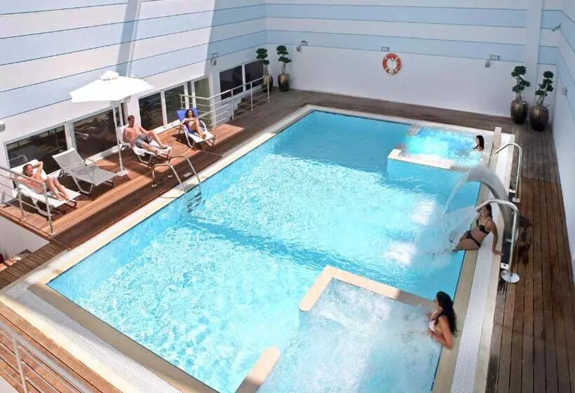 Sun Palace Hotel Resort & Spa