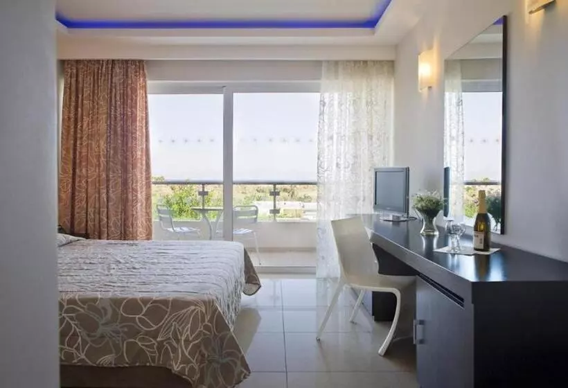 Sun Palace Hotel Resort & Spa