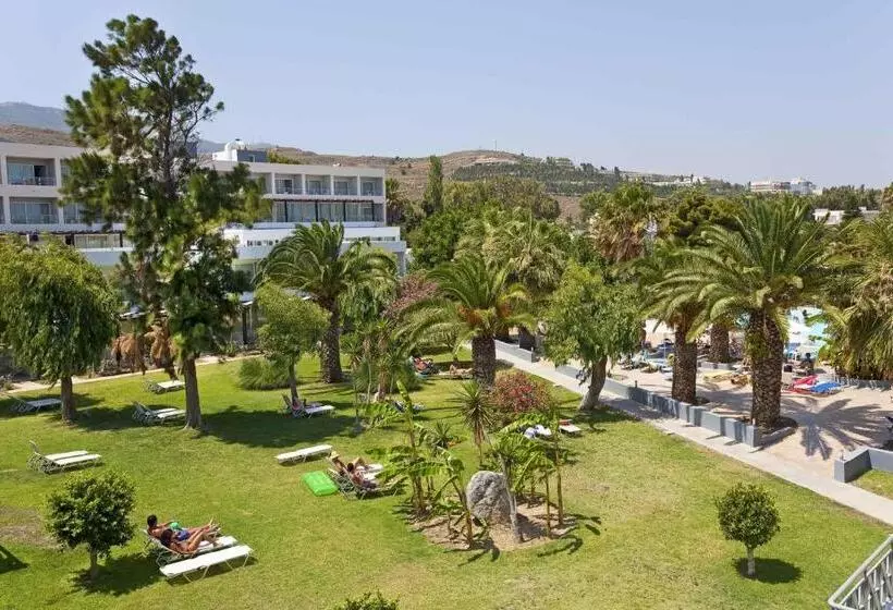 Sun Palace Hotel Resort & Spa