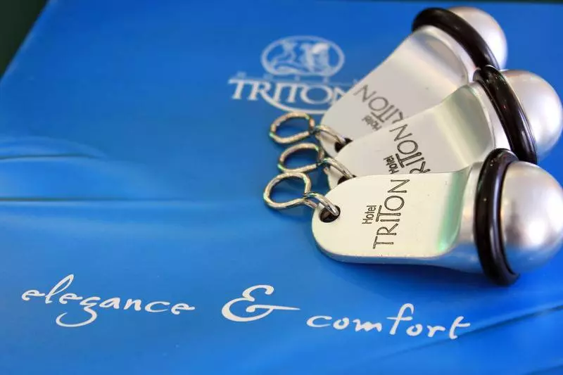 Triton Hotel Piraeus