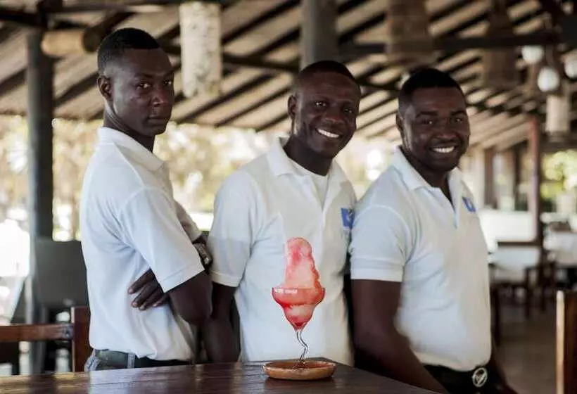 هتل Cormier Plage Resort