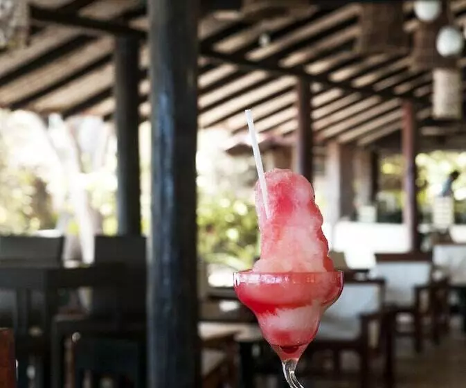 هتل Cormier Plage Resort