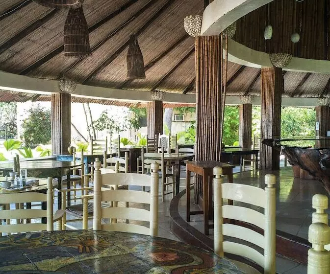 هتل Cormier Plage Resort