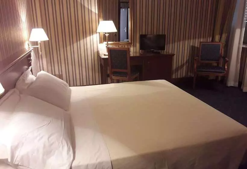 בית מלון כפרי Jolly