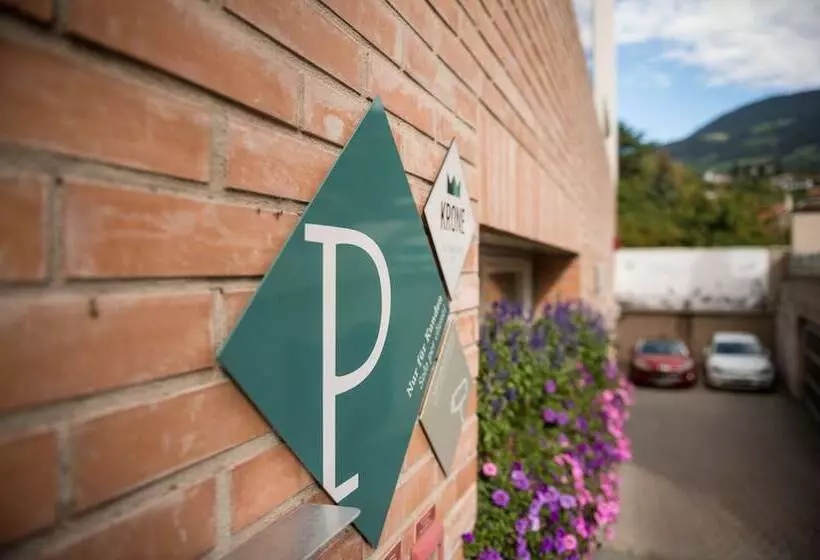 酒店 Krone Eat Drink Stay