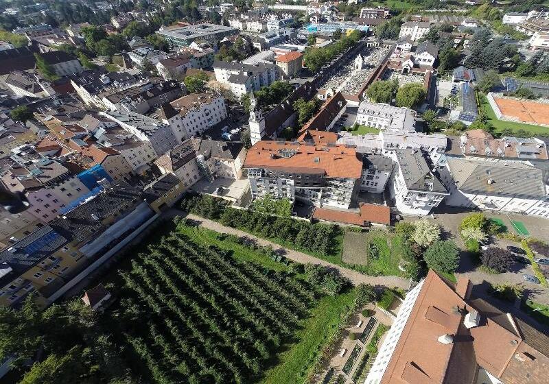 בית מלון כפרי Krone Eat Drink Stay