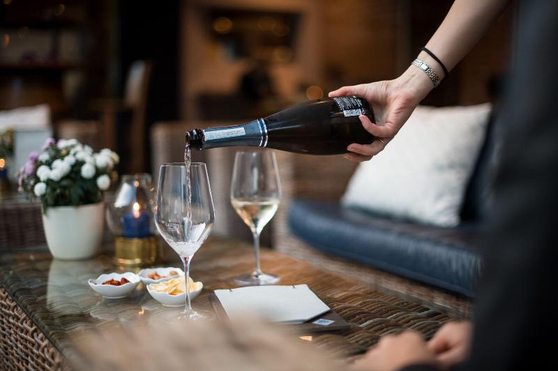 בית מלון כפרי Krone Eat Drink Stay