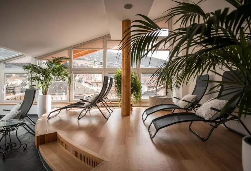 酒店 Krone Eat Drink Stay