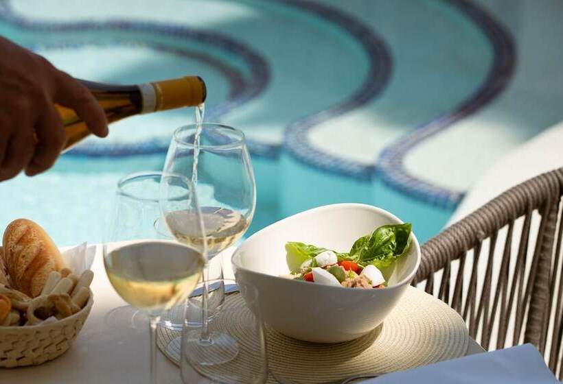 هتل La Residenza Capri