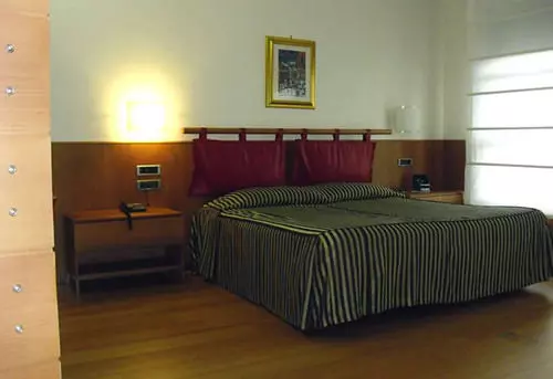 هتل Grand  Leon D Oro