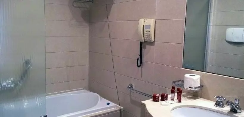 هتل Grand  Leon D Oro