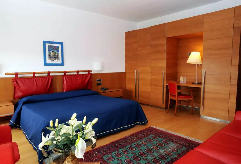 هتل Grand  Leon D Oro