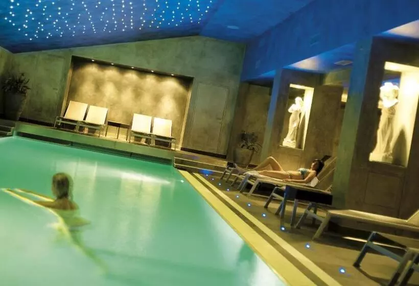 酒店 Locanda Al Castello Wellness Resort