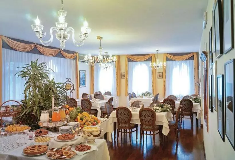 酒店 Locanda Al Castello Wellness Resort