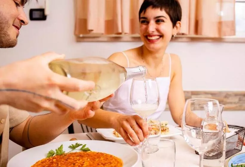 酒店 New Bristol Sport